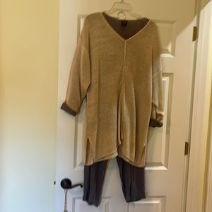 Eileen Fisher 3 piece casual year round wear